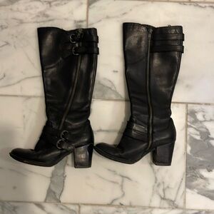 Born boots size 6, black